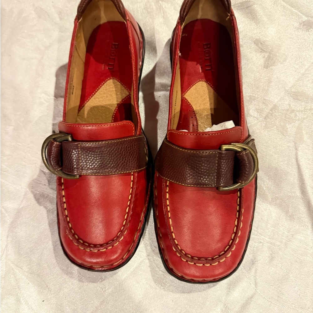 Born women’s Red Leather Loafers - Picture 9 of 9